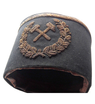 *Coiffe de mineur allemand*