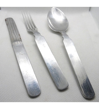 *Deutsches Besteckset *