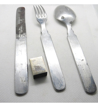 *Deutsches Besteckset *