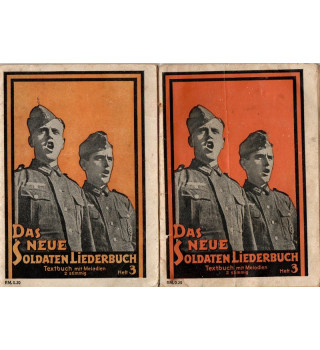 *Zwei deutsche Armeeliederbüchen*