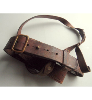 *WK2 Ledergürtel mit Schulterriemen*
