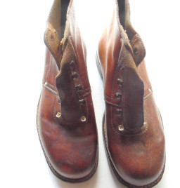 *Französischer Bergstiefel *