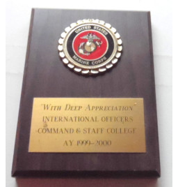 *Plaque souvenir  Marines...