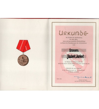 *DDR- Urkunde*