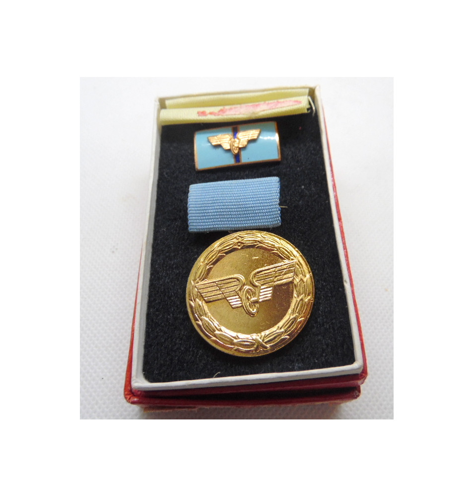 *Médaille de service Reichsbahn - DDR*