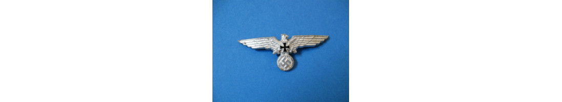 Insignes organisations politiques et sociales - Abzeichen - Politische & Soziale Organisationen